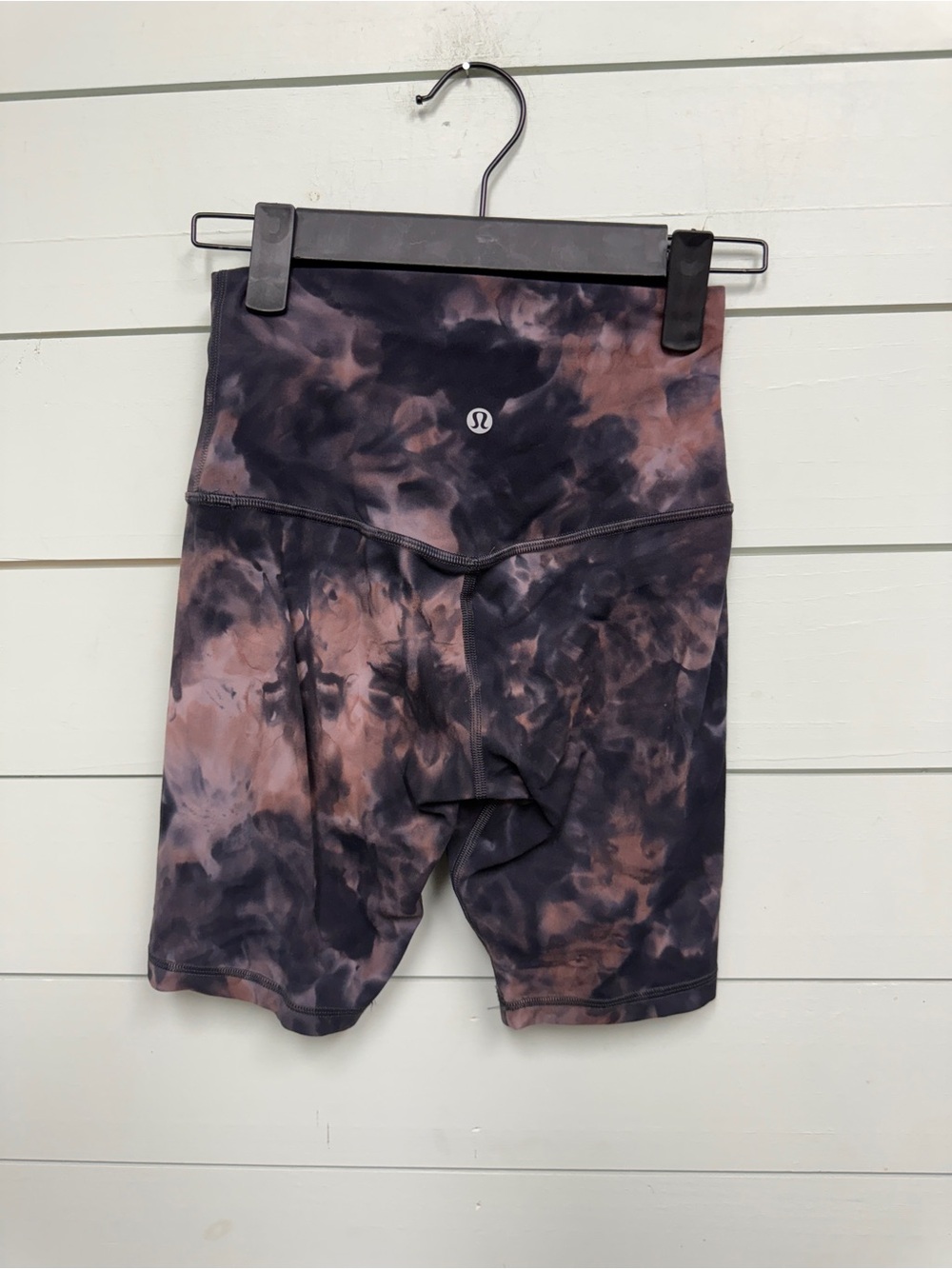Lululemon align biker shorts 8" diamond dye graphite gray and pink womens size 2